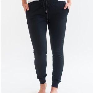 Black Zyia unwind joggers